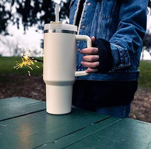 Load image into Gallery viewer, OEM Stainless Steel Travel Cup Thermal Insulated 40oz Tumbler With Handle